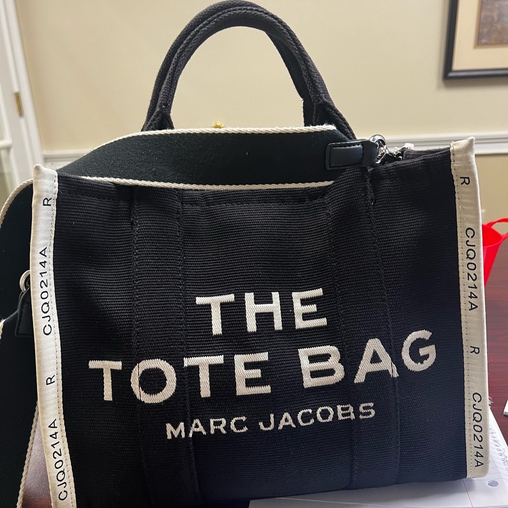Medium Marc Jacobs Tote Bag